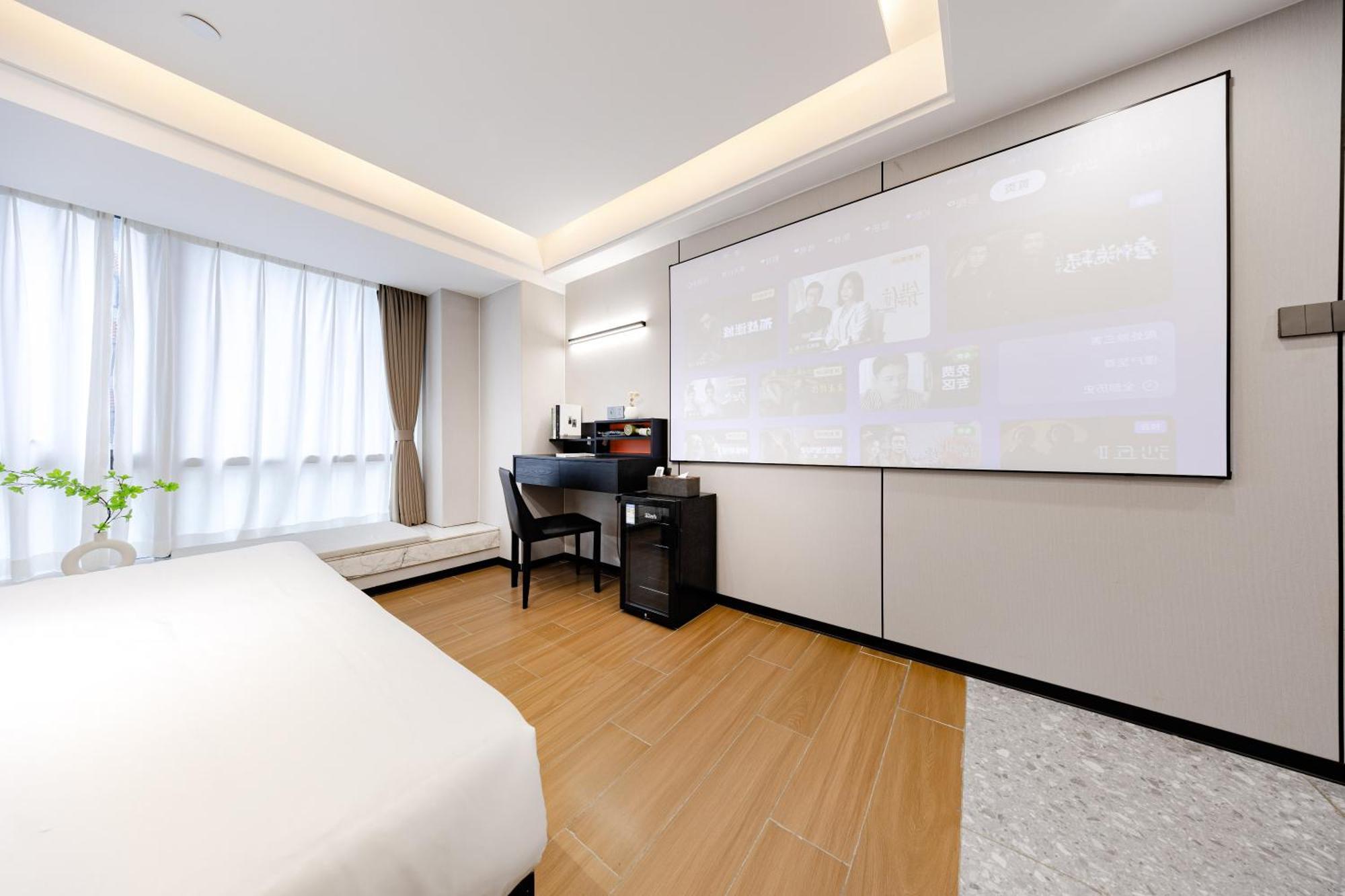 Yu Manju High-Floor Huge-Screen Audiovisual Hotel-Guangzhou Tower Zhujiang New Town Sports West Road Branch Exterior photo