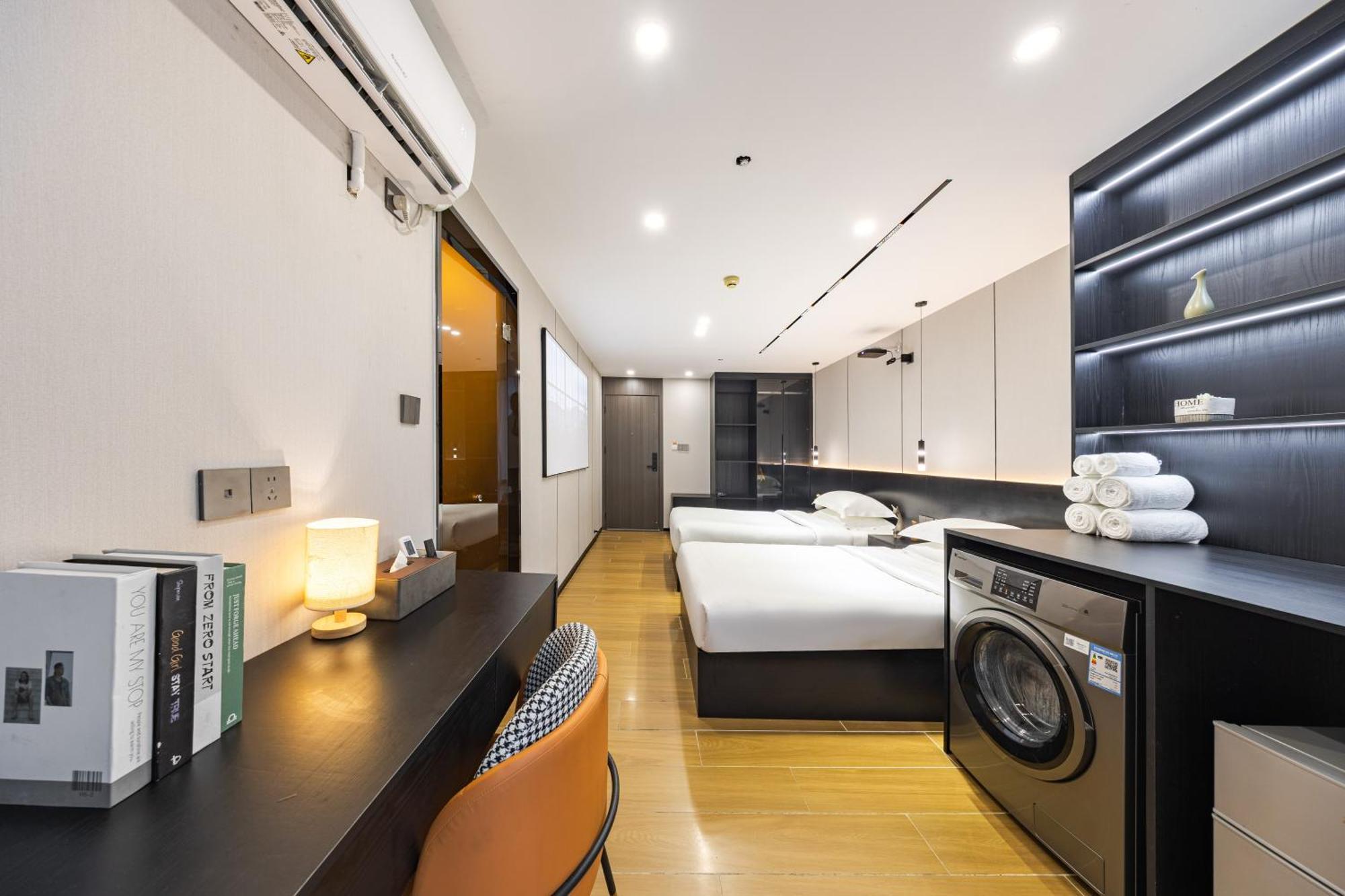 Yu Manju High-Floor Huge-Screen Audiovisual Hotel-Guangzhou Tower Zhujiang New Town Sports West Road Branch Exterior photo