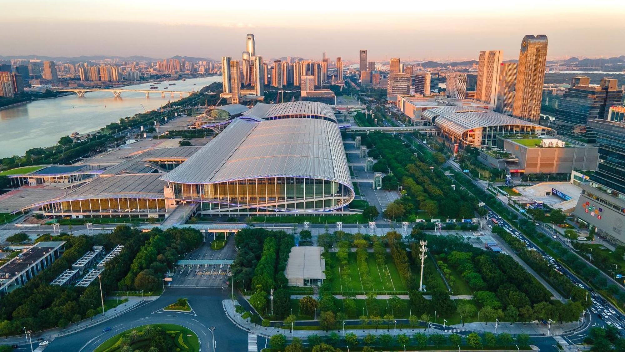 Yu Manju High-Floor Huge-Screen Audiovisual Hotel-Guangzhou Tower Zhujiang New Town Sports West Road Branch Exterior photo